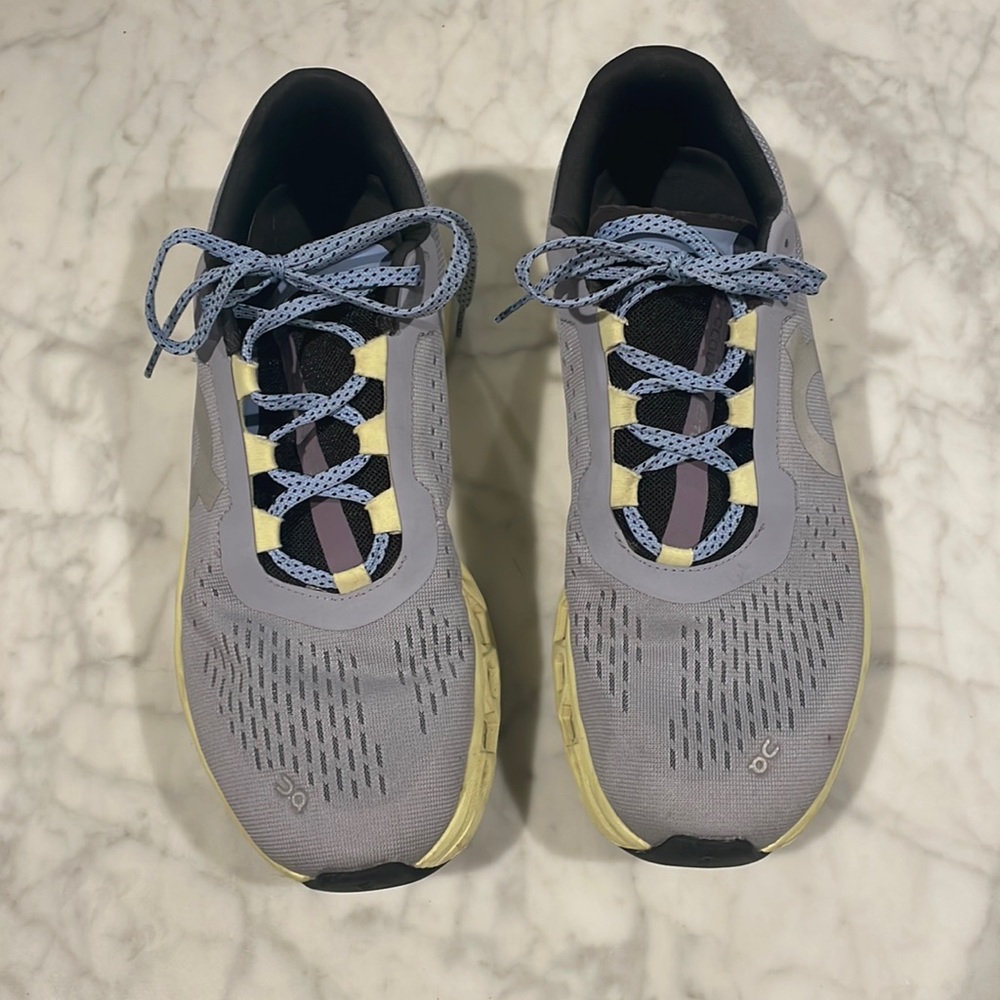 On Cloud Monsters size 10